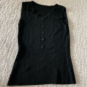 Black buttoned shell